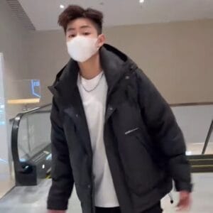 1981# 冬季新款熱賣羽絨服