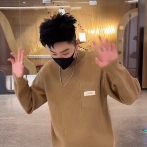 9726# 潮流新品毛衣